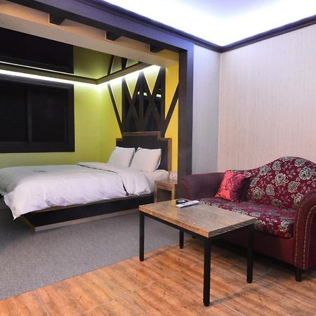 Daegu Mellow Motel Eksteriør billede