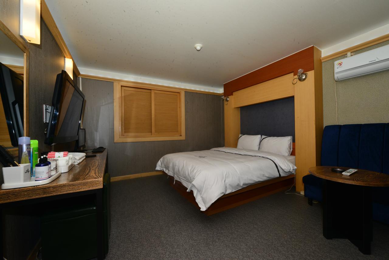 Daegu Mellow Motel Eksteriør billede
